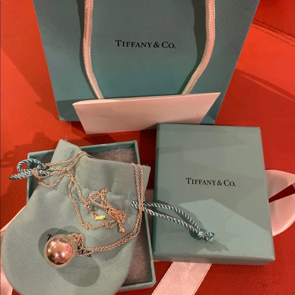 Tiffany Ball pendant - Picture 4 of 4